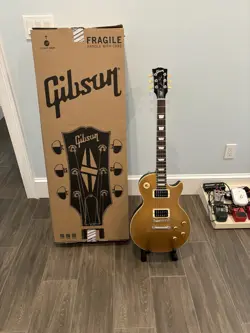GIBSON SLASH VICTORIA LES PAUL ELECTRIC GUITAR GOLDTOP