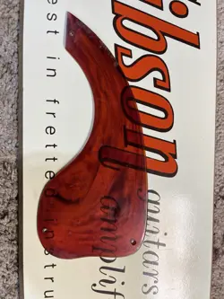 VINTAGE GIBSON 1960S LGO PICKGUARD