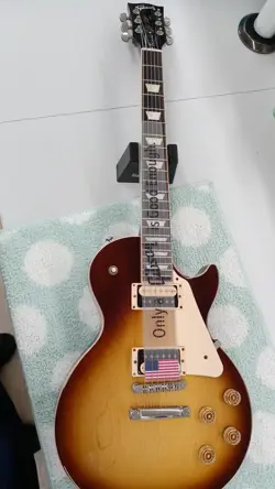 GIBSON USA LP CLASSIC LES PAUL TYPE