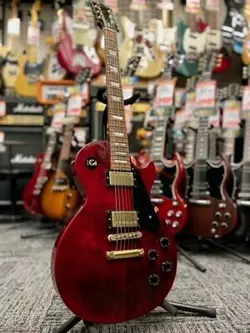 GIBSON LES PAUL STUDIO WINE RED GOLD HARDWARE 2001 SOLID BODY