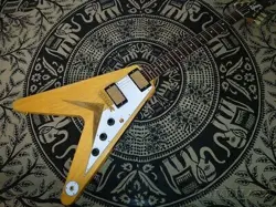 GIBSON CUSTOM SHOP 1958 KORINA FLYING V REISSUE WHITE PICKGUARD VOS -2023USED SA