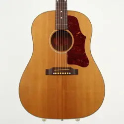 GIBSON J-50 2006
