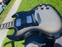 DELUXE SILVERBURST LIMITED