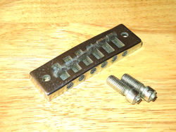 GIBSON 1975 CHROME HARMONICA BRIDGE