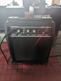 GIBSON MAESTRO GM-05 PRACTICE AMP USED