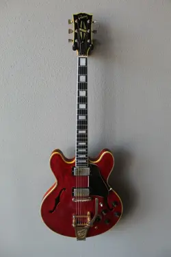 USED 1967 GIBSON ES-355 TDC STEREO ELECTRIC GUITAR WITH HARD CASE