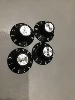 GIBSON GIBSON VINTAGE SOMBRERO WITCH 1969 BLACK X SILVER KNOB SET WITCH