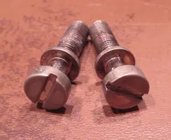 TAILPIECE STUDS BRASS