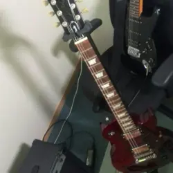 GIBSON LES PAUL STUDIO