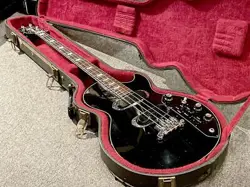 GIBSON LES PAUL TRIUMPH BASS BLACK 1976 (1976)