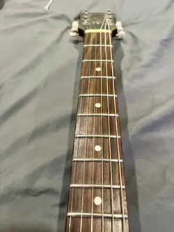 TRIBUTE DC LEFTY