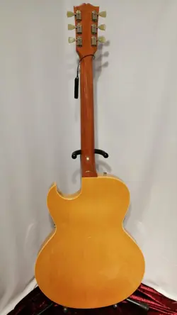 GIBSON ES-135 NATURAL ELECTRIC GUITAR