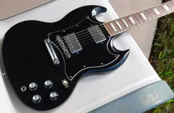 GIBSON SG STANDARD 2019 BLACK*WEIGHS LESS THAN 7 POUNDS*