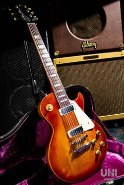 GIBSON LES PAUL DELUXE / 1975 USED ELECTRIC GUITAR