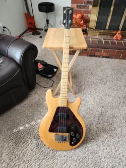 RIPPER BASS GUITAR