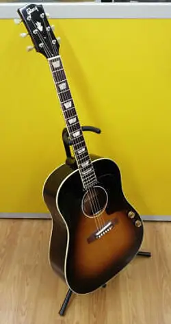 GIBSON 1960S J-160E VS ACOUSTIC ELECTRIC GUITAR SAFE DELIVERY FROM JAPAN F/S