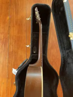 VINTAGE GIBSON LG-1