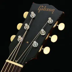 1967/VINTAGE ACOUSTIC GUITAR
