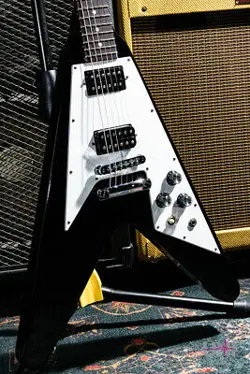 GIBSON FLYING V 2010 ELECTRIC GUITAR #C15411