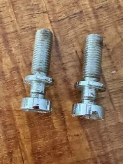 GIBSON TAILPIECE STUDS.  1972