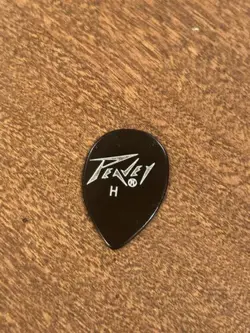 VINTAGE PEAVEY GIBSON GUITAR HEAVY (H) BLACK TEARDROP GUITAR PICK
