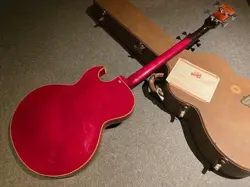 HOLLOW BASS