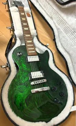 GREEN SWIRL 2011