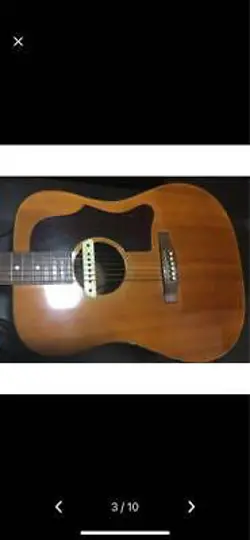 ACOUSTIC GUITAR GIBSON