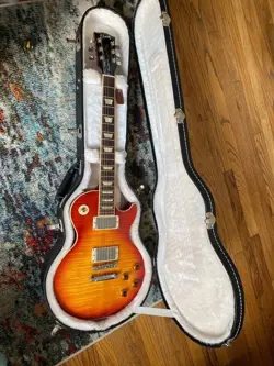 GIBSON LES PAUL 2010 STANDARD HERITAGE CHERRY ELECTRIC GUITAR