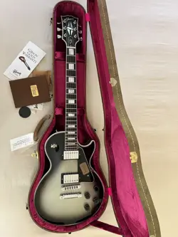 GIBSON CUSTOM SHOP LES PAUL CUSTOM SILVER BURST MADE IN 2013 PLAYED ONCE