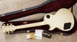 GIBSON CUSTOM SHOP 1957 LES PAUL REISSUE 2-PICKUP TV WHITE 2004 USED