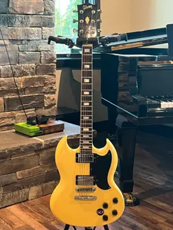 GIBSON SG STANDARD 1982