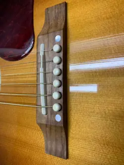 EC GUITAR