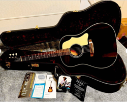 ACOUSTIC GUITAR GIBSON KAZUYOSHI SAITO KS J-45 2013 MODEL WITH HARD CASE