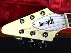 GIBSON 70S FLYING V CLASSIC WHITE
