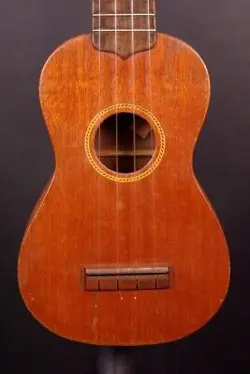 UKE-1 UKULELE