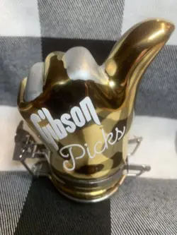 GIBSON PICK HOLDER