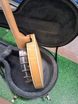 MASTERTONE STRING BANJO