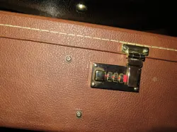 CASE LOCK