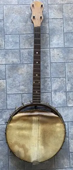 VINTAGE THE GIBSON BANJO GIBSON KALAMAZOO MICHIGAN DAMAGED FOR PARTS OR REPAIR