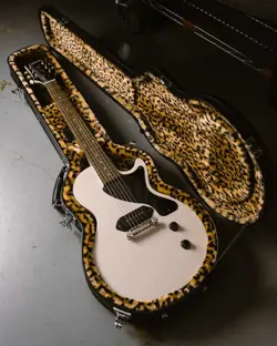 EPIPHONE BILLIE JOE ARMSTRONG LES PAUL JUNIOR CLASSIC WHITE /HARD CASE GREEN DAY