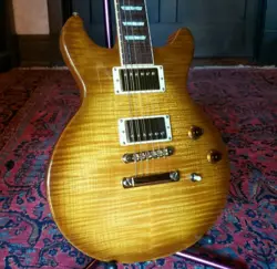 2004 GIBSON LES PAUL STANDARD DOUBLE CUTAWAY PLUS HONEY BURST DOUBLECUT DC, CASE
