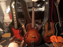 GIBSON ARCHTOP ACOUSTIC