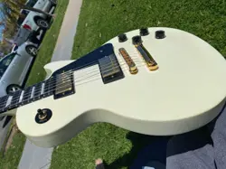 2008 GIBSON LES PAUL STUDIO ALPINE WHITE 60'S NECK W/ EBONY FINGERBOARD 8.1 LBS