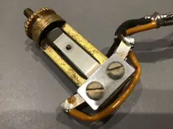 GOLD LES PAUL