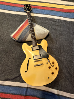 GIBSON CUSTOM SHOP ES 335