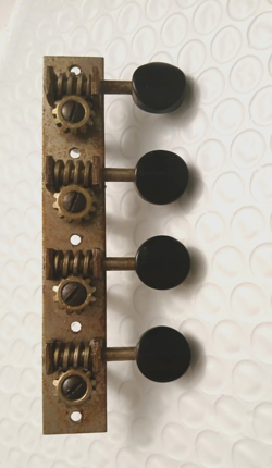 VINTAGE PRE-WAR MANDOLIN TUNERS BLACK BUTTON BASS SIDE ONLY GIBSON KALAMAZOO ETC