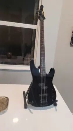 POWER BASS GUITAR