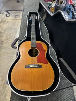 1968 GIBSON B-25 N ACOUSTIC GUITAR