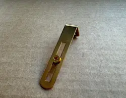 ** VINTAGE 1970'S GIBSON LES PAUL CUSTOM GOLD PICKGUARD BRACKET WITH SCREW